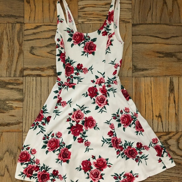 H&M Dresses & Skirts - h&m dress